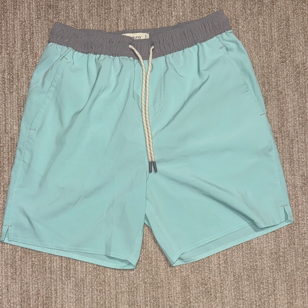 Laguna Men Size S Turquoise 6 Inch Inseam Lined Hybrid Shorts Swim Athletic